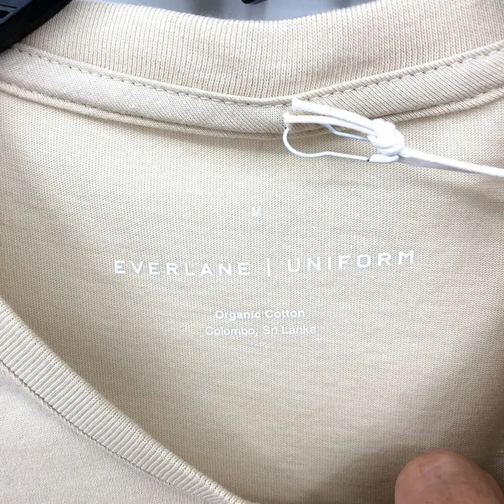 EVERLANE Uniform Men's Organic Cotton Pocket Tee Medium Tan Plain Khaki NWT - Picture 10 of 13
